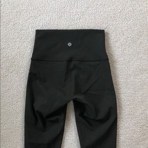 NWOT Lululemon cropped align leggings